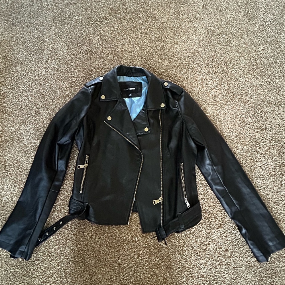 Fashion nova leather jacket